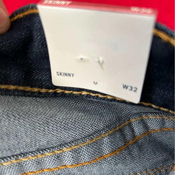 True Religion Men’s Skinny Jeans - Picture 4 of 10